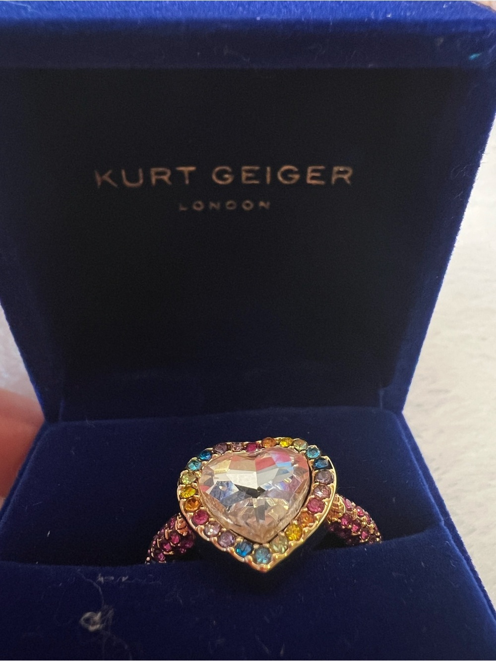 Kurt Geiger Gold-Tone Heart Ring with Clear and Multicolor Stones Size 7 NWT